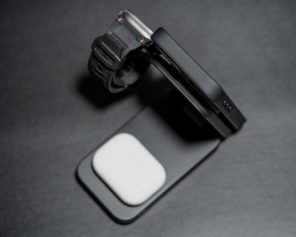 easy snap magnetic charger for iPhone stable charging dock design