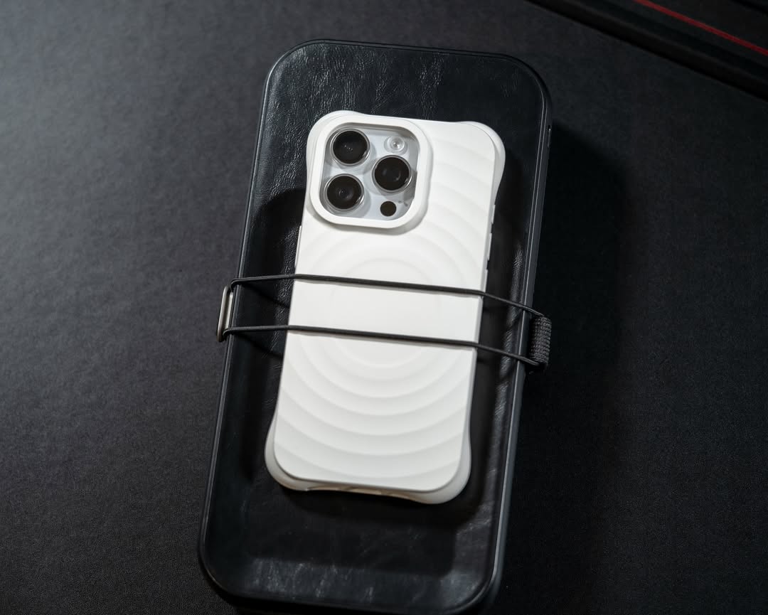 ZEERA MagRipple Pro: Ripple Design MagSafe Case for iPhone 17 Pro Max, iPhone 18 Pro Max